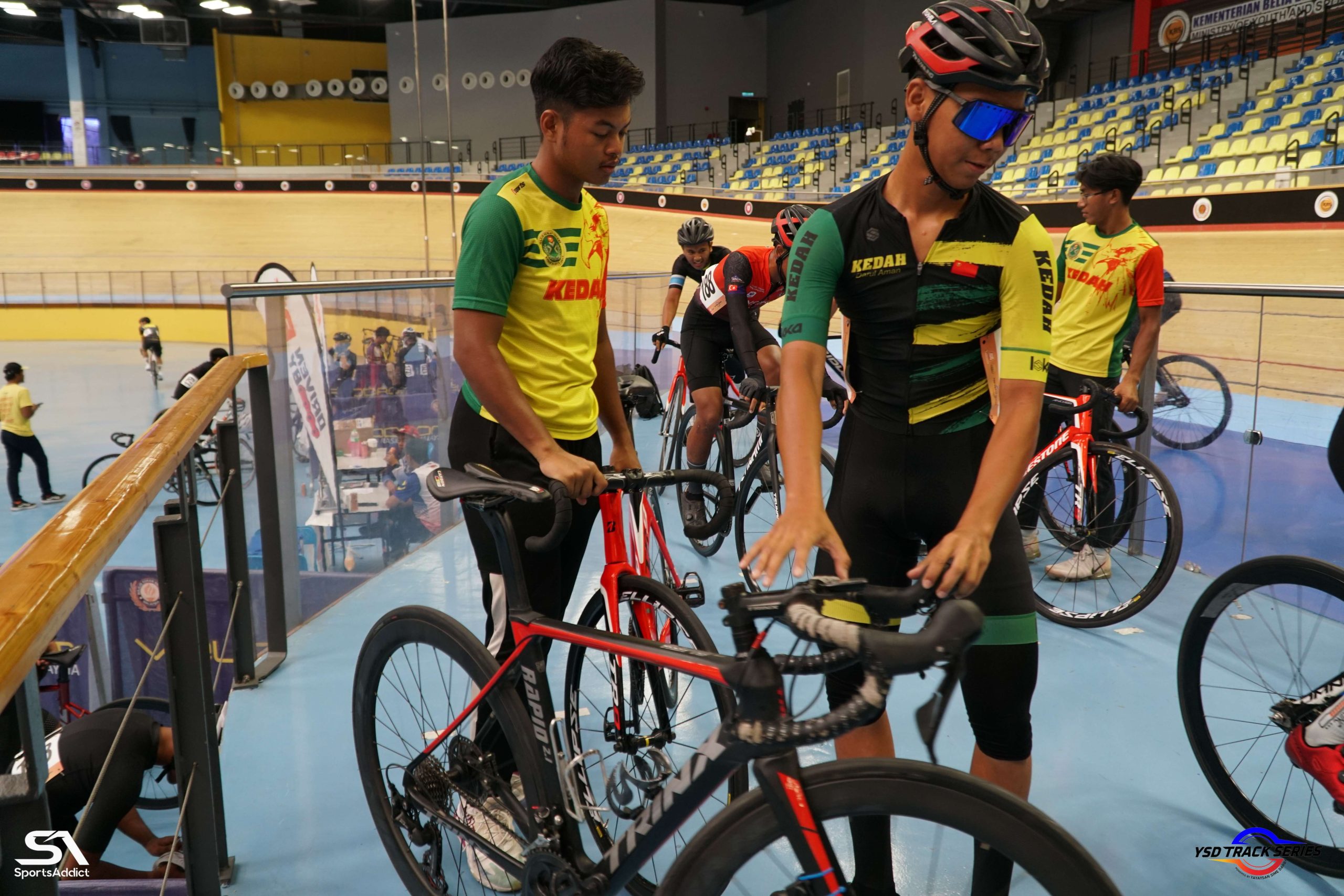 DSC02993_4_11zon DSC02993_4_11zon